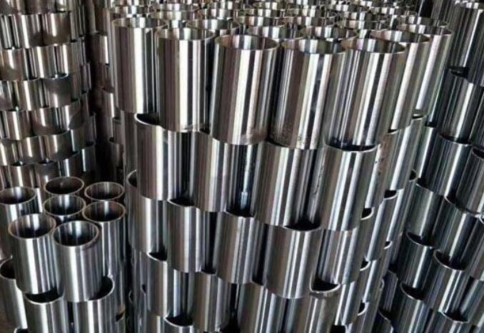 鋼筒、鋼套